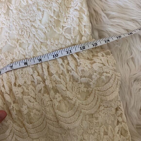 Urban Outfitters | UO Pins and Needles Cream Lace Peplum Mini Dress NWT | S - Picture 8 of 9
